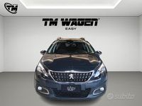 Usata Peugeot 2008 Active 83 CV (61 kW) 2019 Blu/azzurro SUV