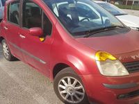 Käytetty Renault Modus Dynamique 82 HP (60 kW) 2005 Punainen Tila-auto