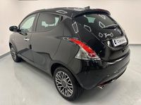 usata Lancia Ypsilon 1.0 5 porte *NEOPATENTATI*