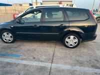 Usata Ford Focus Titanium 116 CV (85 kW) 2006 Nero Station wagon