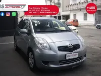 Usata Toyota Yaris Sol 69 CV (50 kW) 2006 Grigio Utilitaria