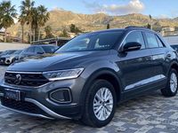 Usata VW T-Roc Life 116 CV (85 kW) 2025 Nero SUV