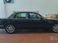 Usata Jaguar XJ Executive 237 CV (174 kW) 1998 Verde Berlina