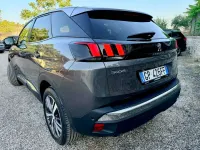 Usata Peugeot 3008 Allure 131 CV (96 kW) 2023 Grigio SUV