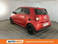 Usata Smart ForFour Passion 90 CV (66 kW) 2017 Rosso Utilitaria