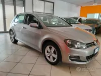 Używany VW Golf VII Highline 110 KM (80 kW) 2016 Szary Sedan/Limuzyna