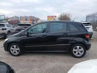 Usata Mercedes B180 108 CV (79 kW) 2008 Nero Monovolume