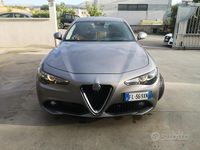Usata Alfa Romeo Giulia Super 180 CV (132 kW) 2017 Grigio Berlina