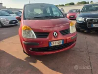 Usata Renault Modus Dynamique 85 CV (62 kW) 2007 Marrone Monovolume