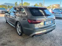 Usado Audi A4 204 CV (150 kW) 2024 Gris Berlina