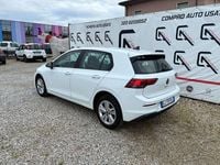 Usata VW Golf VIII Life 116 CV (85 kW) 2022 Bianco Berlina