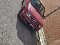 Usata Nissan Micra 60 CV (44 kW) 2002 Rosso Utilitaria