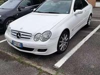Usata Mercedes CLK220 Elegance 150 CV (110 kW) 2006 Bianco Coupé