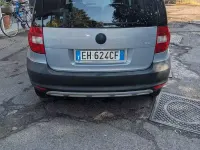 Usata Skoda Yeti Adventure 105 CV (77 kW) 2011 Bluazzurro SUV