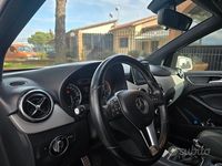 Usata Mercedes B180 2013 Bianco Utilitaria