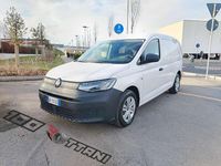 Usata VW Caddy 122 CV (89 kW) 2022 Bianco Monovolume