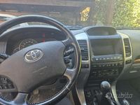 Usata Toyota Land Cruiser 173 CV (127 kW) 2006 Grigio Station wagon