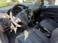 Usata Opel Corsa 80 CV (58 kW) 2010 Utilitaria