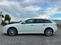 Usata Alfa Romeo 159 170 CV (125 kW) 2010 Bianco Station wagon