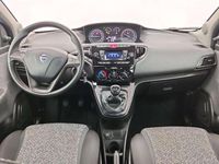 Usata Lancia Ypsilon Silver 69 CV (50 kW) 2020 Rosso Utilitaria