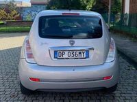 Usata Lancia Ypsilon 60 CV (44 kW) 2008 Argento Utilitaria