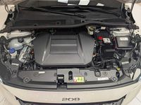 Usado Peugeot e-208 GT 100 kW (136 CV) 2022 Blanco Utilitario