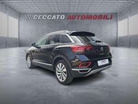 Usata VW T-Roc Style 150 CV (110 kW) 2023 Nero SUV