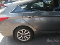 Usata Hyundai i40 136 CV (100 kW) 2012 Grigio Station wagon