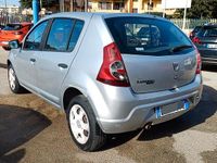 Usata Dacia Sandero 75 CV (55 kW) 2010 Grigio Berlina