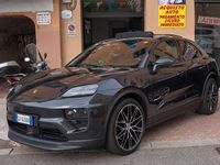 Usata Porsche Macan 300 kW (408 CV) 2024 Grigio vulcano SUV