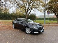 Usata Jaguar XF 180 CV (132 kW) 2018 Nero Berlina