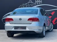 Usata VW Passat Highline 140 CV (102 kW) 2011 Grigio Berlina