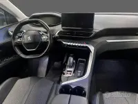 Usata Peugeot 5008 Allure 131 CV (96 kW) 2022 Bianco SUV