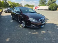 Usata Lancia Delta S 120 CV (88 kW) 2013 Rosso Utilitaria