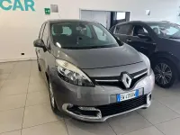 Usata Renault Scenic E-Tech 110 CV (80 kW) 2014 Grigio intermedio metalizzato Monovolume