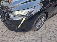Usata Peugeot 208 Allure 101 CV (74 kW) 2021 Nero Utilitaria