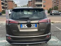Usata Toyota RAV4 Style 143 CV (105 kW) 2016 Marrone SUV