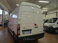 Usata Renault Master 150 CV (110 kW) 2022 Bianco Berlina