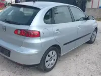 Usata Seat Ibiza 75 CV (55 kW) 2004 Grigio Utilitaria