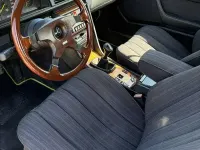 Usata Mercedes 300 181 CV (133 kW) 1989 Argento Coupé