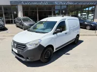 Usata Dacia Dokker 75 CV (55 kW) 2016 Bianco Monovolume
