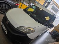 Usata Fiat Doblò 90 CV (66 kW) 2016 Bianco Monovolume