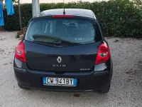 Usata Renault Clio III 75 CV (55 kW) 2007 Nero Berlina