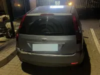Usata Ford Fiesta 68 CV (50 kW) 2004 Bluazzurro Utilitaria