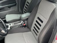 Usata Ford Focus Style 109 CV (80 kW) 2010 Grigio Station wagon