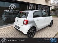 Usata Smart ForFour 71 CV (52 kW) 2019 Bianco Utilitaria