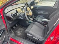 Usata Citroën C4 Shine 100 CV (73 kW) 2017 Rosso SUV