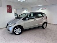 Begagnad Mercedes A160 Premium 95 HK (69 kW) 2011 Silver Minibuss