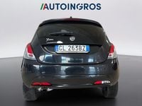 Usata Lancia Ypsilon Gold 69 CV (50 kW) 2022 Nero Utilitaria