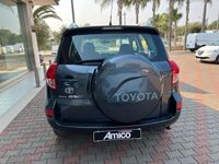 usata Toyota RAV4 -- 2.2 D-4D 136CV Luxury